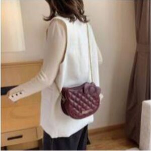 Hello Kitty Quilted Crossbody Purse Brown (NWT)